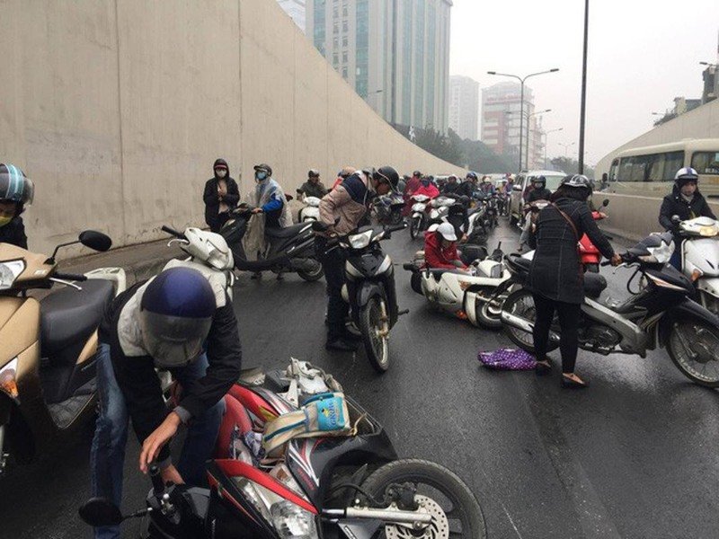 Ý Nghĩa Của Việc Mơ Thấy Bị Ngã Xe